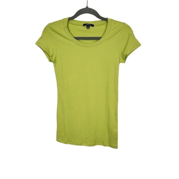 Ambiance Short Sleeve Basic Tee in Lime Green - Size Small - Picture 1 of 5